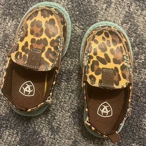 Toddler Ariat cruisers